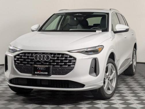 2025 Audi Q5 2.0T quattro Premium