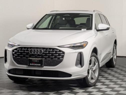 2025 Audi Q5 2.0T quattro Premium