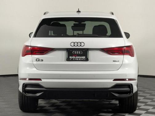 2025 Audi Q3 45 S line Premium