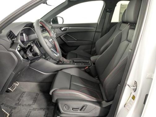 2025 Audi Q3 45 S line Premium