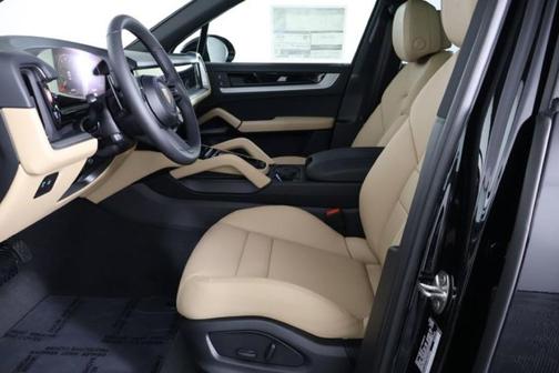 Black Metallic 2026 Porsche Cayenne Base