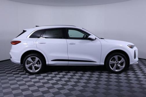 2025 Audi Q5 2.0T quattro Premium