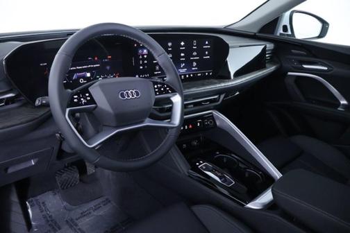 2025 Audi Q5 2.0T quattro Premium