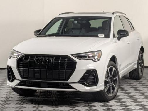 2025 Audi Q3 45 S line Premium
