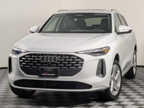 2025 Audi Q5 2.0T quattro Premium