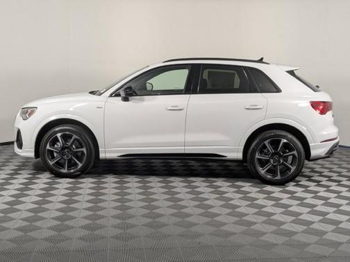 2025 Audi Q3 45 S line Premium