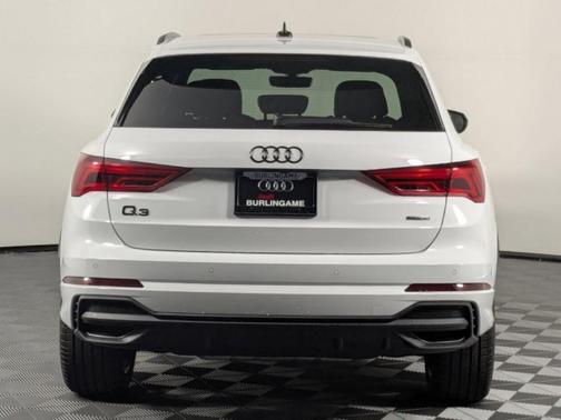 2025 Audi Q3 45 S line Premium
