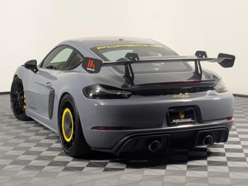2025 Porsche 718 Cayman GT4 RS