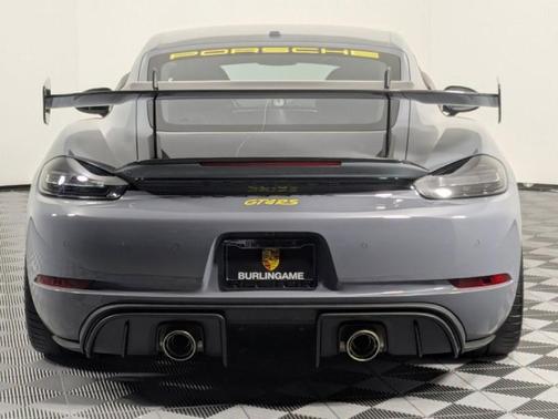 2025 Porsche 718 Cayman GT4 RS