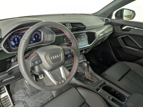 2025 Audi Q3 45 S line Premium