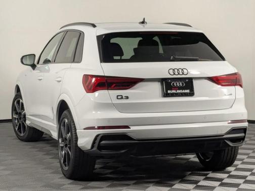 2025 Audi Q3 45 S line Premium