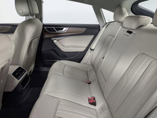 2025 Audi A7 55 Premium