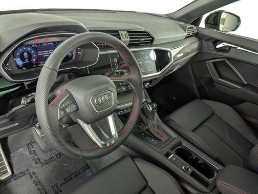 2025 Audi Q3 45 S line Premium