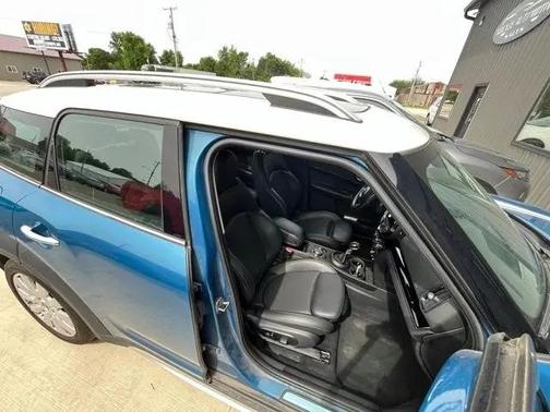 Blue 2019 MINI E Countryman Cooper S ALL4