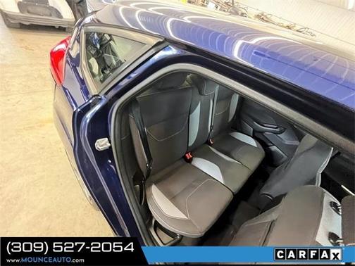 2017 Ford Focus ST ST