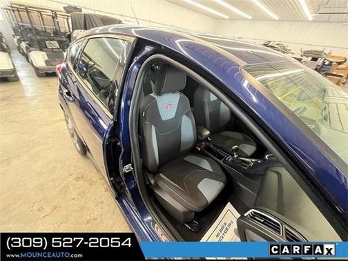 2017 Ford Focus ST ST