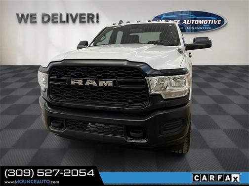 2022 RAM 3500 Tradesman Crew Cab 4x4 8' Box