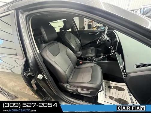 2023 Kia Niro Touring