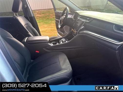 2021 Jeep Grand Cherokee L Laredo