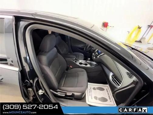 2017 Chevrolet Malibu 1LT