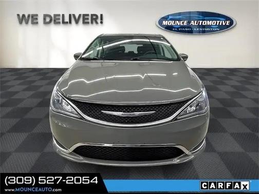 2020 Chrysler Pacifica Touring
