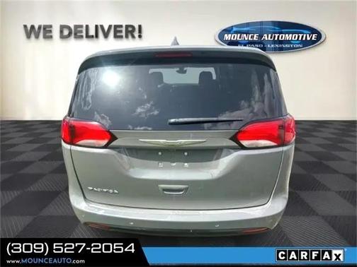 2020 Chrysler Pacifica Touring