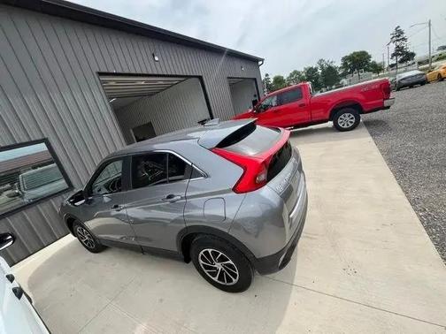 Mercury Gray Metallic 2020 Mitsubishi Eclipse Cross ES