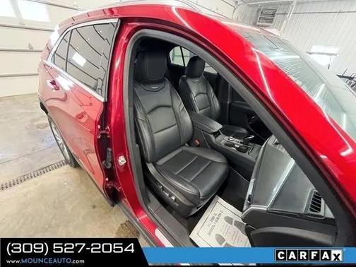 2024 Cadillac XT4 Premium Luxury