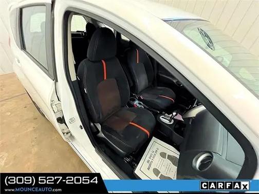 2015 Nissan Versa Note SR