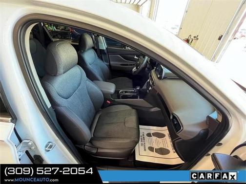 2019 Hyundai SANTA FE SEL 2.4