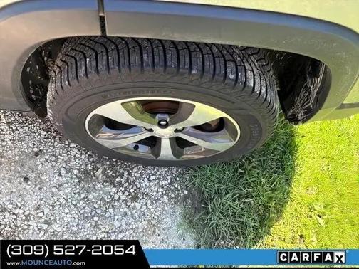 Billet Silver Metallic Clearcoat 2019 Jeep Cherokee Limited