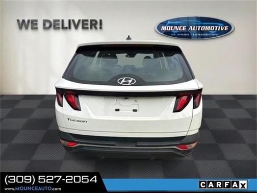 2023 Hyundai TUCSON SE