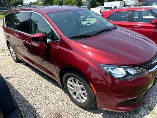 2021 Chrysler Voyager LXI