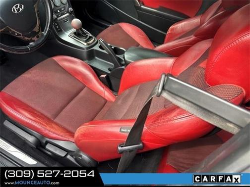 2013 Hyundai Genesis Coupe 2.0T R-Spec