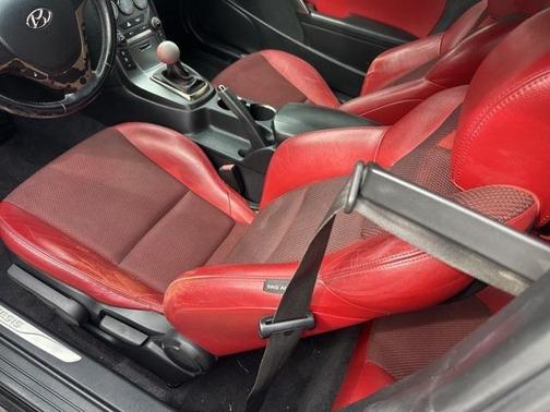 2013 Hyundai Genesis Coupe 2.0T R-Spec