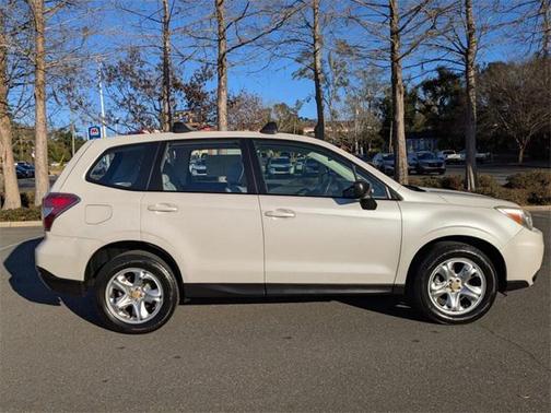 2014 Subaru Forester 2.5i