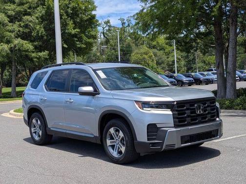 Solar Silver Metallic 2026 Honda Pilot EX-L