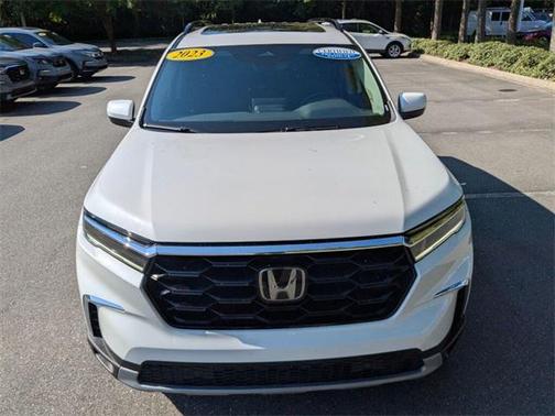 2023 Honda Pilot Touring 8-Passenger