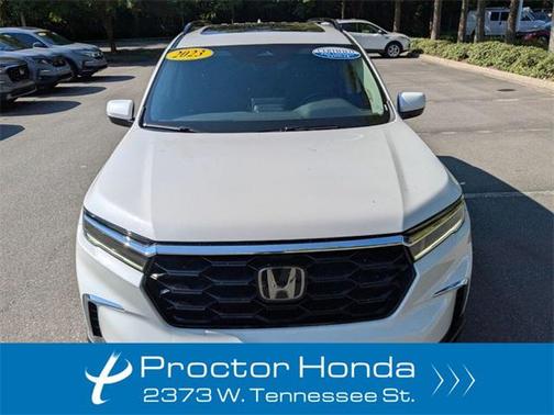 2023 Honda Pilot Touring 8-Passenger