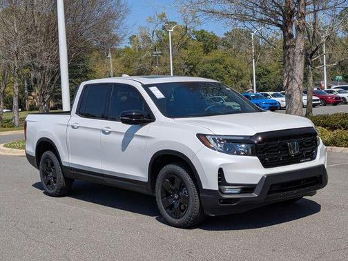 Platinum White Pearl 2026 Honda Ridgeline Black Truck