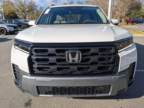 Platinum White Pearl 2026 Honda Pilot EX-L