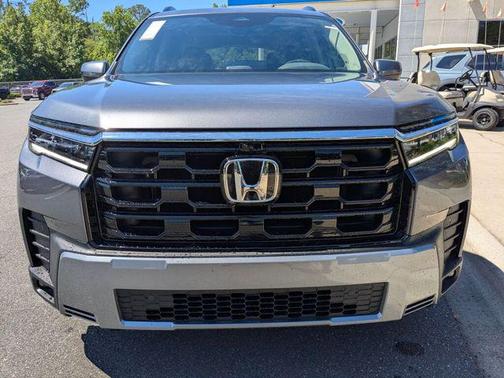 Modern Steel Metallic 2026 Honda Pilot Touring 8-Passenger