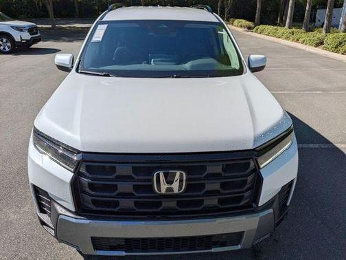 Platinum White Pearl 2026 Honda Pilot EX-L