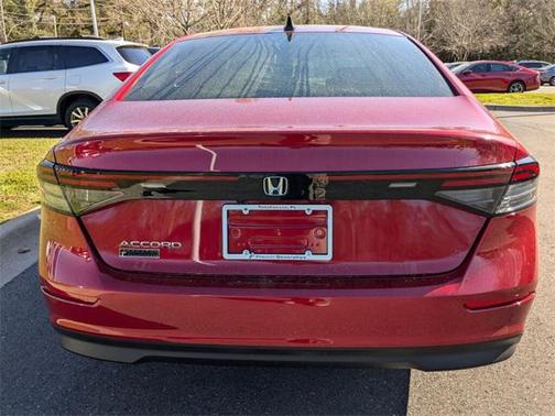 2025 Honda Accord Sport SE 1.5T