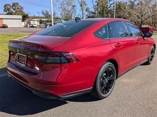 2025 Honda Accord Sport SE 1.5T