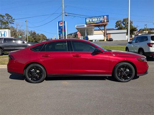 2025 Honda Accord Sport SE 1.5T