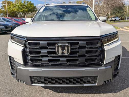Platinum White Pearl 2026 Honda Pilot EX-L