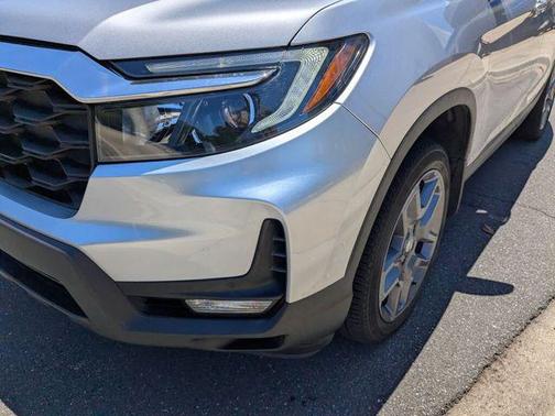 Lunar Silver Metallic 2022 Honda Passport AWD EX-L