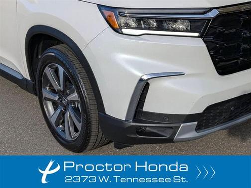 2025 Honda Pilot Touring 8-Passenger