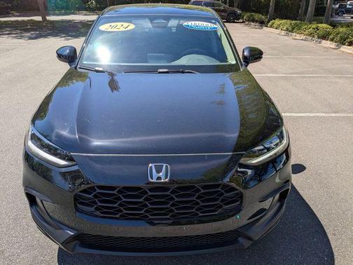 Crystal Black Pearl 2024 Honda HR-V LX